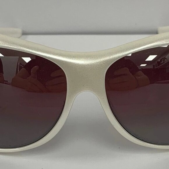 (I-22270) Maui Jim Sunglasses - Picture 2 of 5